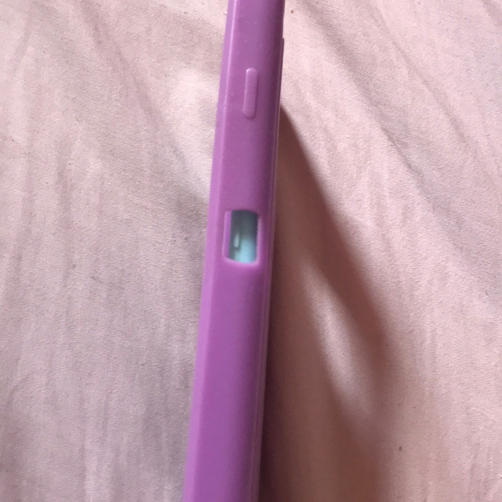Case - Picture 3 of 4